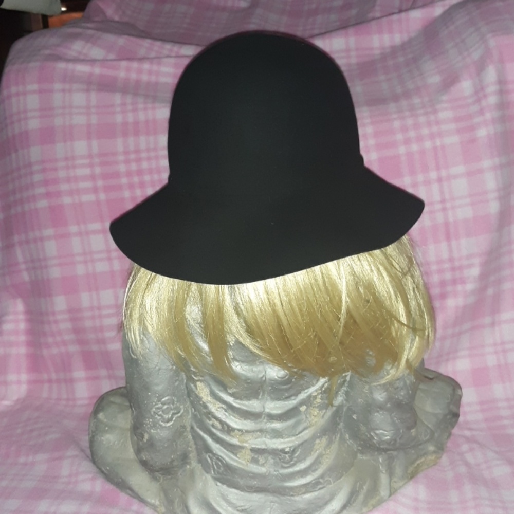 Callanan hat